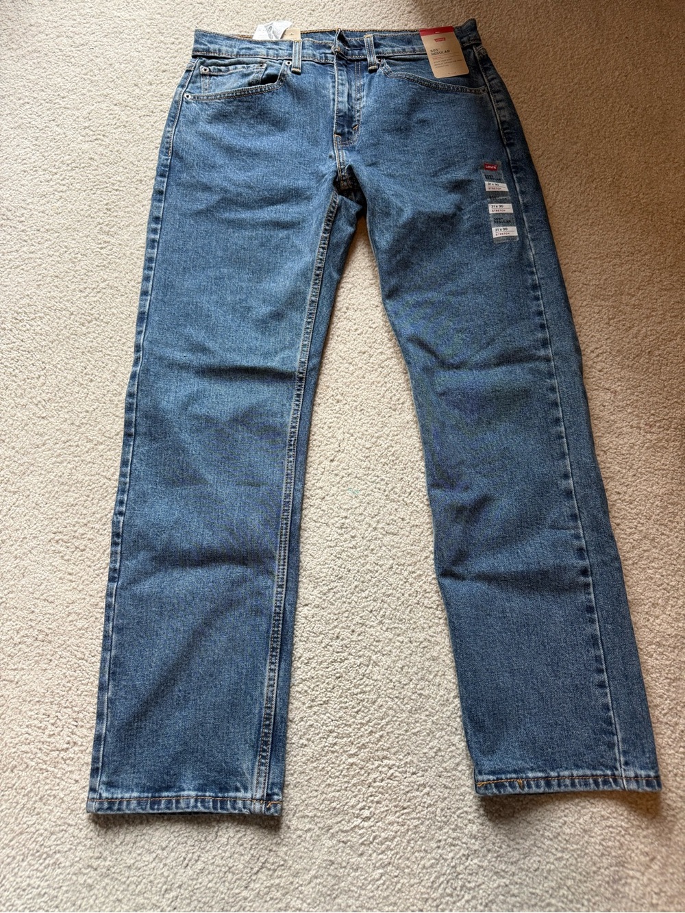 Levi's Men's Straight Jeans in Medium Blue Denim